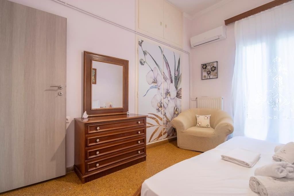 Vintage Charm Apt Near Centre Iraklion Buitenkant foto