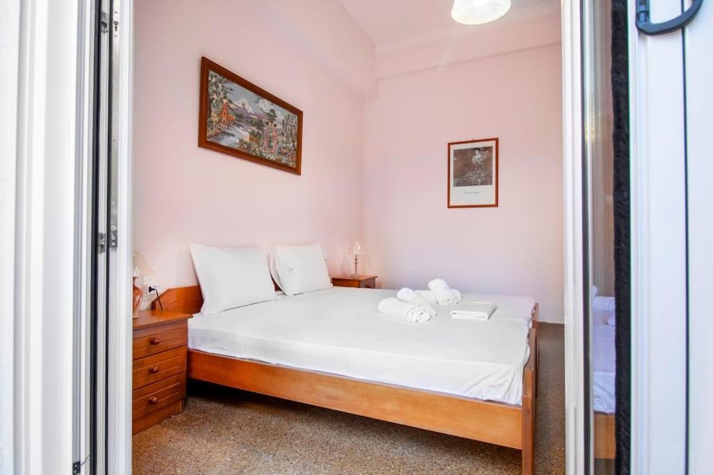 Vintage Charm Apt Near Centre Iraklion Buitenkant foto